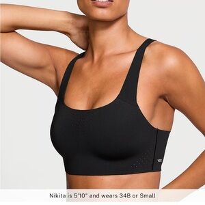 Victorias Secret NWT Black Featherweight Sports Bra 38 DD
